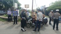 Polsek Lembar Amankan Jembatan Bakong, Himbauan Larangan Melintas Dipasang