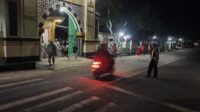 Pengamanan Tarawih di Sekotong, Polsek Pastikan Ibadah Nyaman