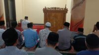 Tarawih Keliling Kapolsek Kediri, Pesan Kamtibmas & Antisipasi Balap Liar