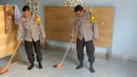 Bakti Religi Polsek Lembar, Tingkatkan Kebersihan dan Semangat Gotong Royong di Masyarakat