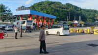 Ratusan Pemudik Tiba di Lembar: Keamanan Pelabuhan Jadi Prioritas Utama