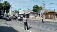 Patroli Intensif Jelang Lebaran Topat, Pos Pam Batulayar Pastikan Keamanan