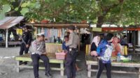 Patroli Ops Ketupat Rinjani 2025, Polisi Jaga Wisatawan di Pantai Lombok Barat