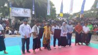 Lombok Barat Lestarikan Budaya Lewat Peresean HUT ke-67