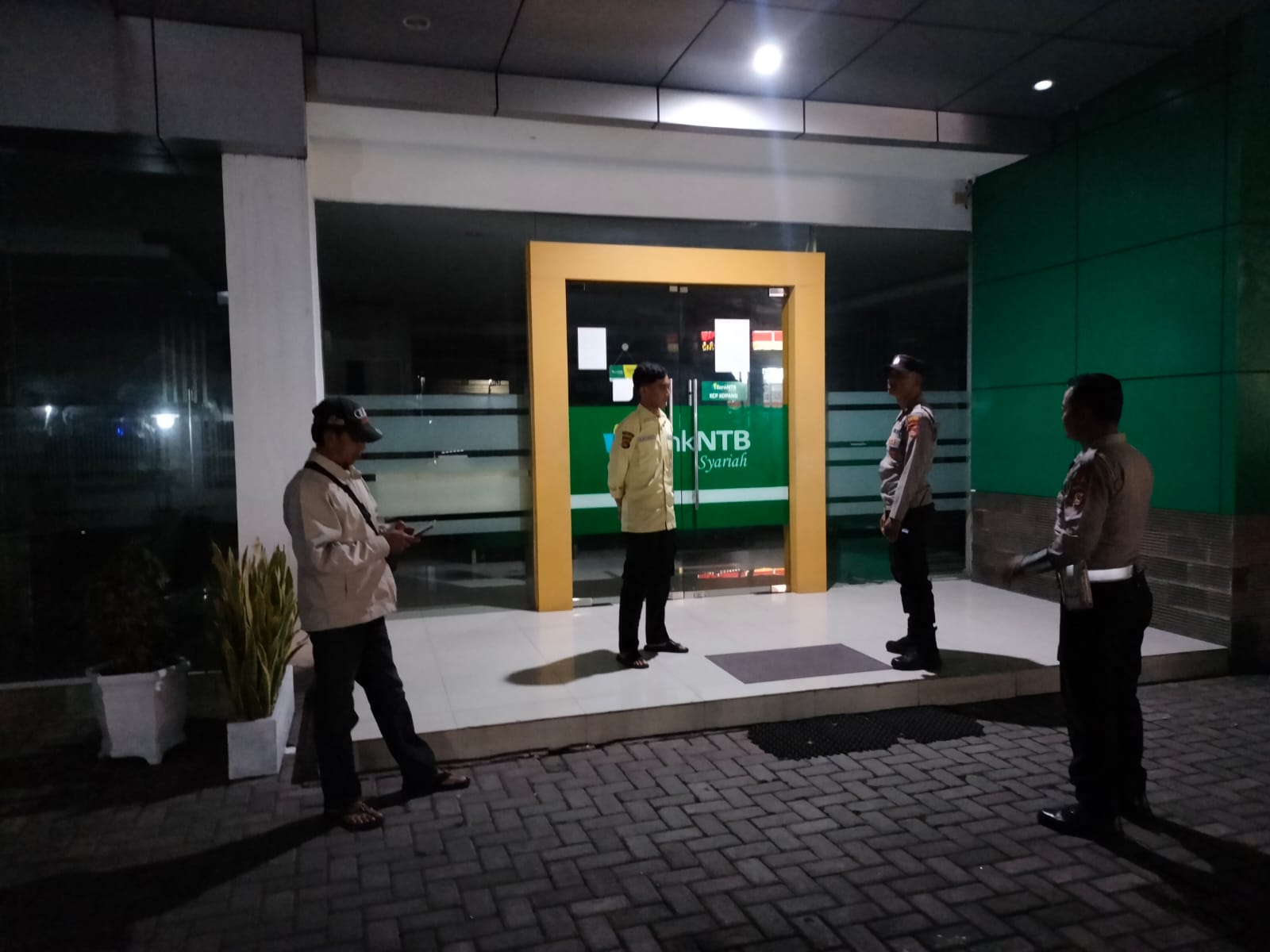 Gambar WhatsApp 2025-04-21 pukul 01.06.03_2b58a37c