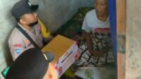 Hari Bhayangkara 79 Polsek Kediri Gelar Baksos di Dusun Ombae
